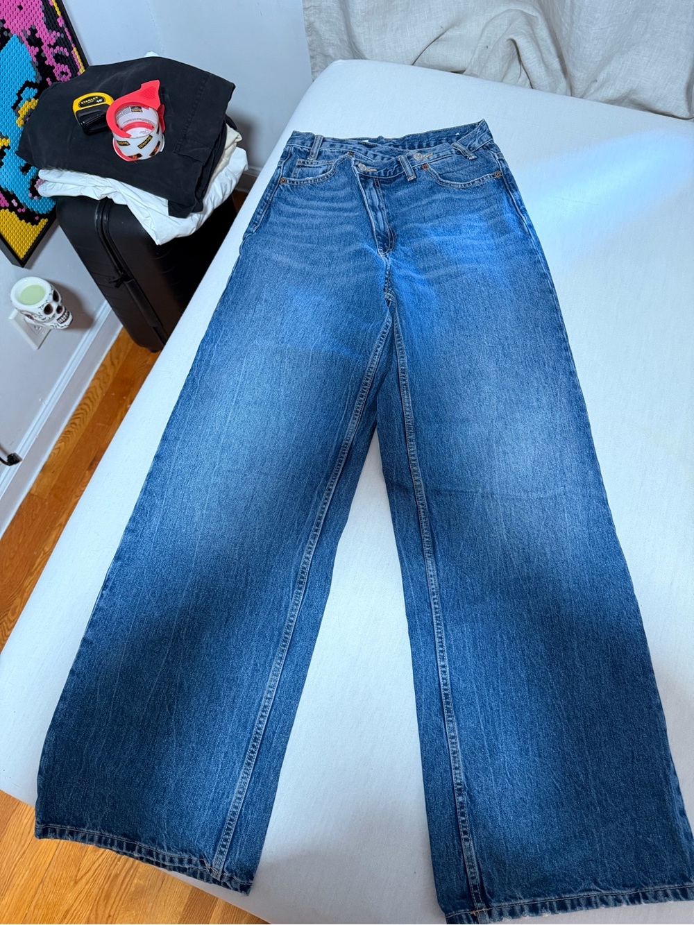 Zara Wide-Leg Women's Jeans in Medium Blue